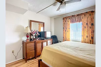 3785 Lake Bayshore Drive #H-405, Bradenton, FL 34205 - Photo 17