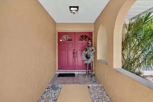5409 Palm Aire Dr, Sarasota, FL 34243 - Photo 5