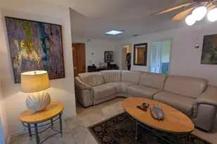 5409 Palm Aire Dr, Sarasota, FL 34243 - Photo 5