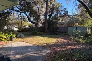 1505 NE 8th St, Gainesville, FL 32601 - Photo 5