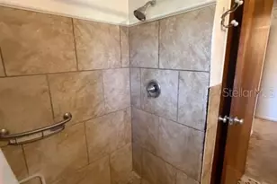 1505 NE 8th St, Gainesville, FL 32601 - Photo 35