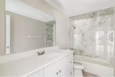 6051 Carlton Avenue, Sarasota, FL 34231 - Photo 19