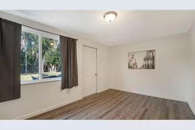 209 Briggs Court, Sarasota, FL 34237 - Photo 27