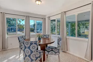 209 Briggs Ct, Sarasota, FL 34237 - Photo 7