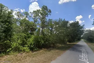 1805 Jefferson Ave, Lehigh Acres, FL 33972 - Photo 1