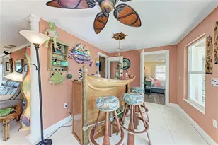 608 Hampshire Ln, Holmes Beach, FL 34217 - Photo 27