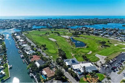 608 Hampshire Lane, Holmes Beach, FL 34217 - Photo 65