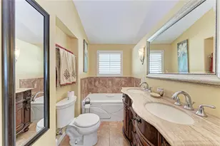 608 Hampshire Ln, Holmes Beach, FL 34217 - Photo 33