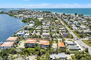 205 Peacock Ln, Holmes Beach, FL 34217 - Photo 1