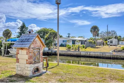 825 E 5th Street, Englewood, FL 34223 - Photo 31