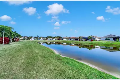 11120 Devonbridge Drive, Palmetto, FL 34221 - Photo 37