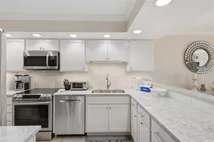 1975 Gulf of Mexico Dr, Longboat Key, FL 34228 - Photo 9