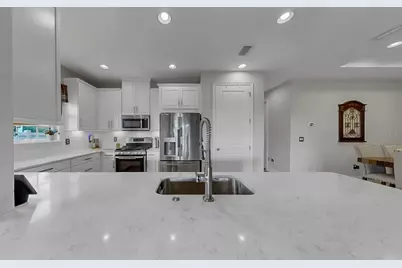 5309 Taliaferro Court, Palmetto, FL 34221 - Photo 9