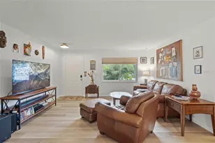 4205 Ruth Wy, Sarasota, FL 34232 - Photo 7