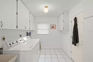 4205 Ruth Wy, Sarasota, FL 34232 - Photo 31