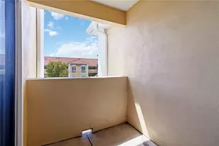 1020 Villagio Cir, Sarasota, FL 34237 - Photo 21