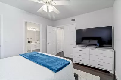 1020 Villagio Circle #202, Sarasota, FL 34237 - Photo 17