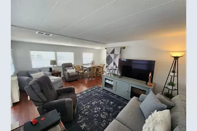 2204 17th Street Court W, Bradenton, FL 34205 - Photo 7