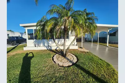 808 53rd Avenue E #67, Bradenton, FL 34203 - Photo 1