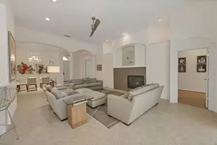8404 Abingdon Ct, University Park, FL 34201 - Photo 7