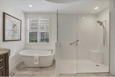 8404 Abingdon Court, University Park, FL 34201 - Photo 17