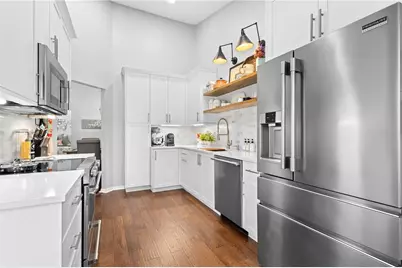 3177 Lake Park Lane #5, Sarasota, FL 34231 - Photo 9