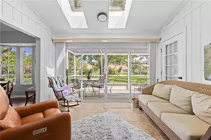 3177 Lake Park Ln, Sarasota, FL 34231 - Photo 13