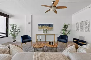 1102 Benjamin Franklin Dr, Sarasota, FL 34236 - Photo 11