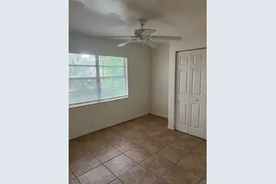 1240 Highland Street, Sarasota, FL 34234 - Photo 5