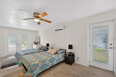 3326 Rowena Street, Sarasota, FL 34231 - Photo 17