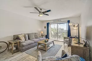 1624 Stickney Point Rd, Sarasota, FL 34231 - Photo 15