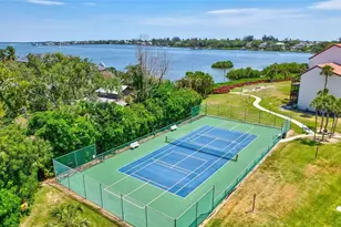 1624 Stickney Point Rd, Sarasota, FL 34231 - Photo 41