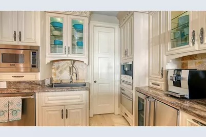 801 N Shore Drive, Anna Maria, FL 34216 - Photo 31