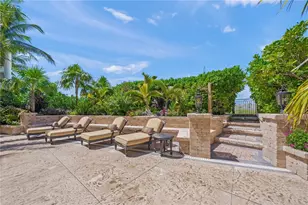 801 N Shore Dr, Anna Maria, FL 34216 - Photo 15