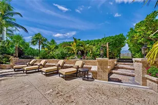 801 N Shore Dr, Anna Maria, FL 34216 - Photo 15