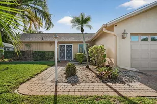 6701 16th Ave Dr W, Bradenton, FL 34209 - Photo 9