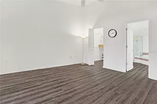 6228 Country Club Way, Sarasota, FL 34243 - Photo 17