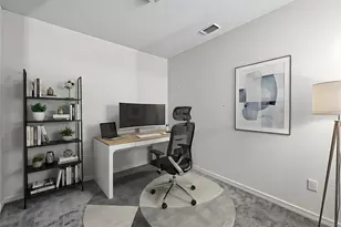 2854 89th St Cir E, Palmetto, FL 34221 - Photo 13