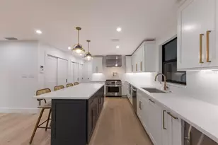 510 Putter Ln, Longboat Key, FL 34228 - Photo 11