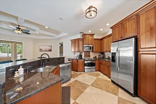 5624 Aaron Ct, Sarasota, FL 34232 - Photo 7