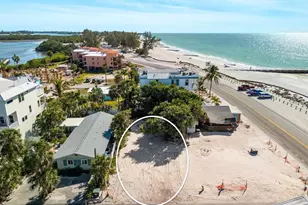 103 12th St S, Bradenton Beach, FL 34217 - Photo 3