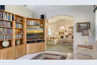 7085 La Ronda Court, Sarasota, FL 34238 - Photo 15