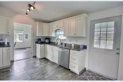 117 Heron Ct, Ellenton, FL 34222 - Photo 9