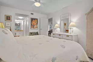 1703 Pelican Cove Rd, Sarasota, FL 34231 - Photo 21