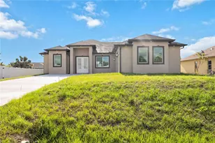 6146 Grandeur St, Englewood, FL 34224 - Photo 1