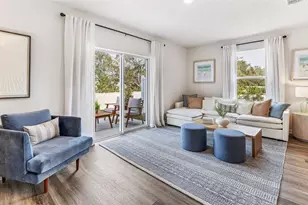 4221 Miller Pointe Ct, Bradenton, FL 34208 - Photo 5