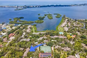 1701 Pelican Cove Rd, Sarasota, FL 34231 - Photo 3