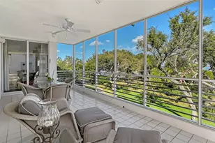 2550 Harbourside Dr, Longboat Key, FL 34228 - Photo 15