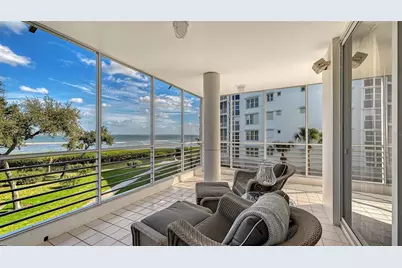 2550 Harbourside Drive #324, Longboat Key, FL 34228 - Photo 29