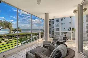 2550 Harbourside Dr, Longboat Key, FL 34228 - Photo 29